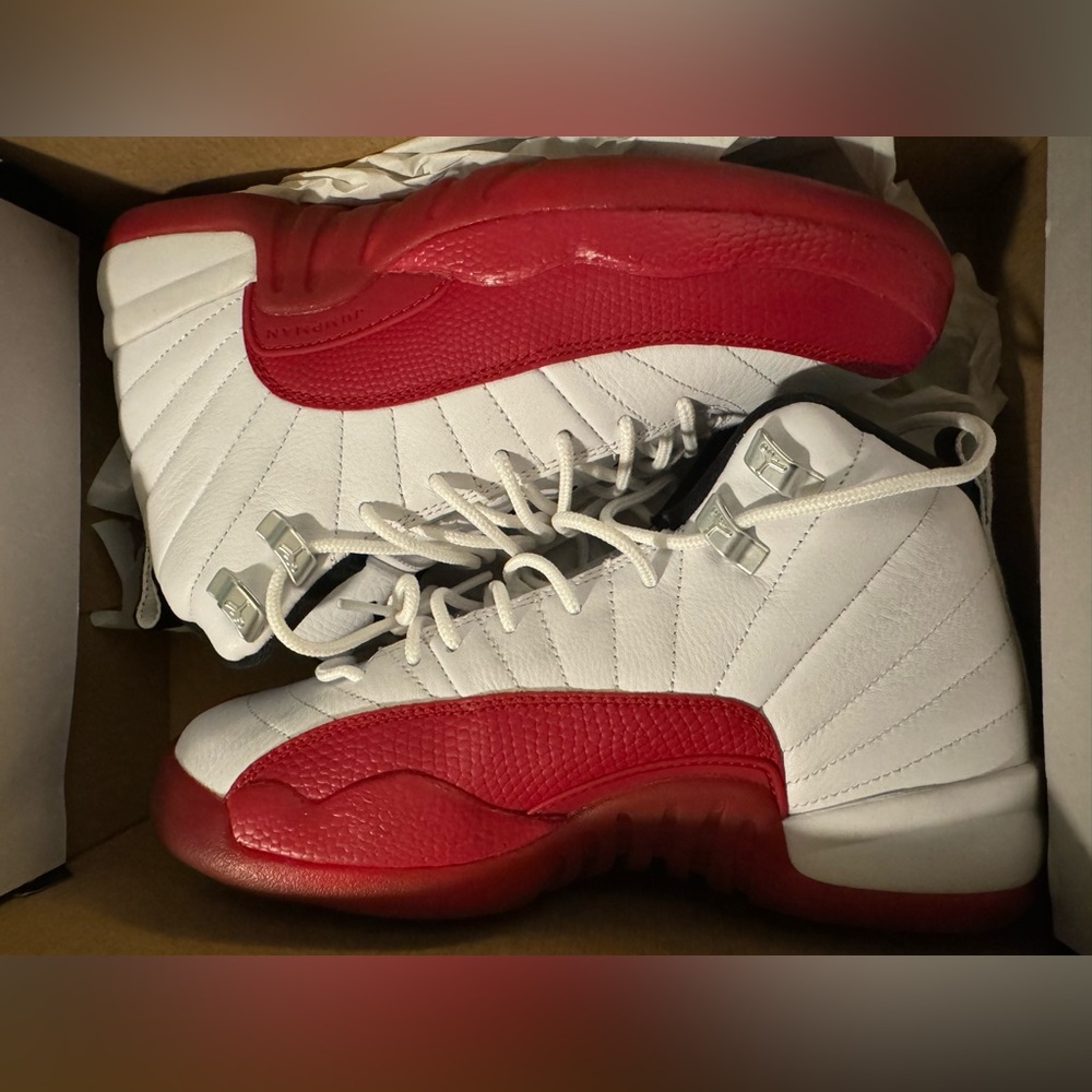 Cherry 12s GRADE SCHOOL SIZE 5. 5